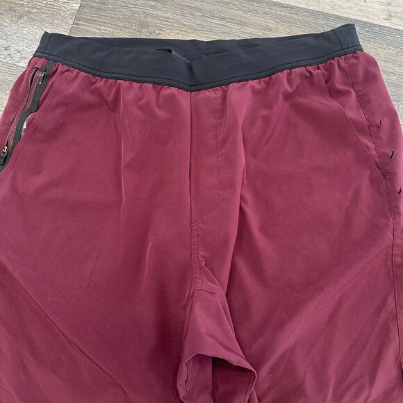 Ten Thousand Interval Maroon Red Medium Elastic Waist Pull On Activewear Shorts - Picture 4 of 11
